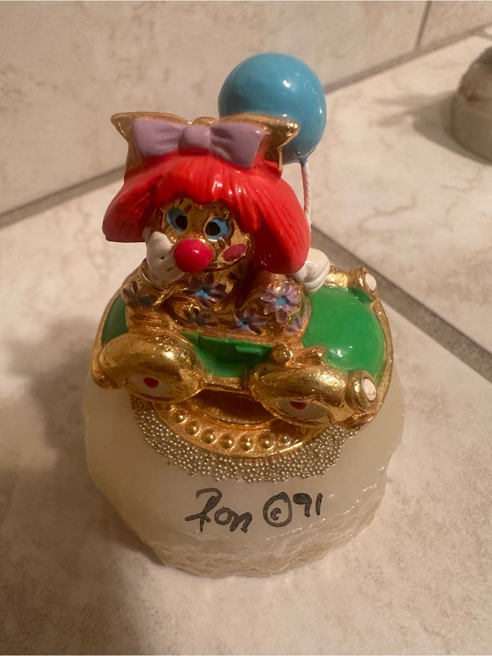 Ron Lee baby girl clown 1991.  266/2500